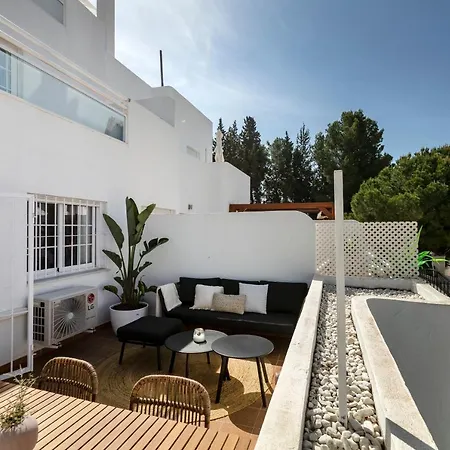 Stunning Renovated Golden Banus! Rdr254 * Marbella