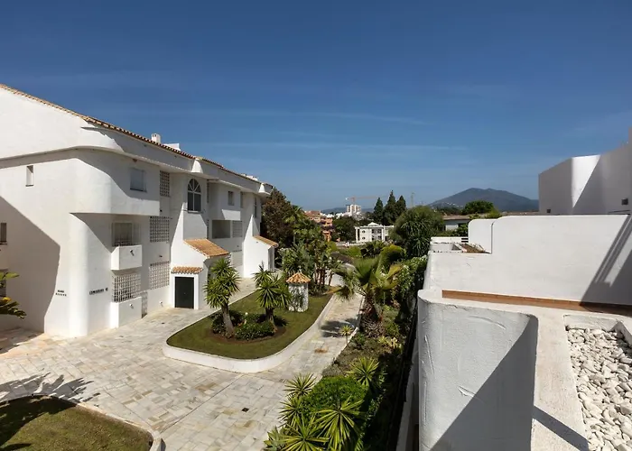 Stunning Renovated Golden Banus! Rdr254 Marbella