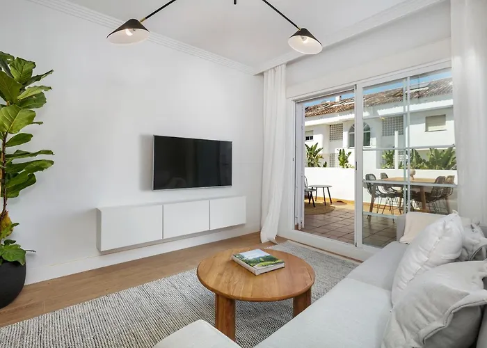 Stunning Renovated Golden Banus! Rdr254 Apartment Marbella